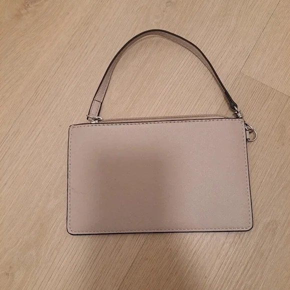 Like New Nine West Wristlet Coin Purse Creamy Purple White Bag - Picture 8 of 9